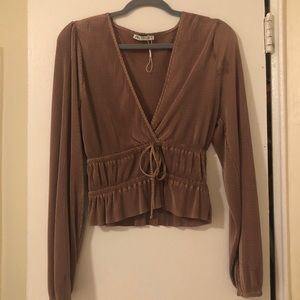 Zara ruffle v neck top